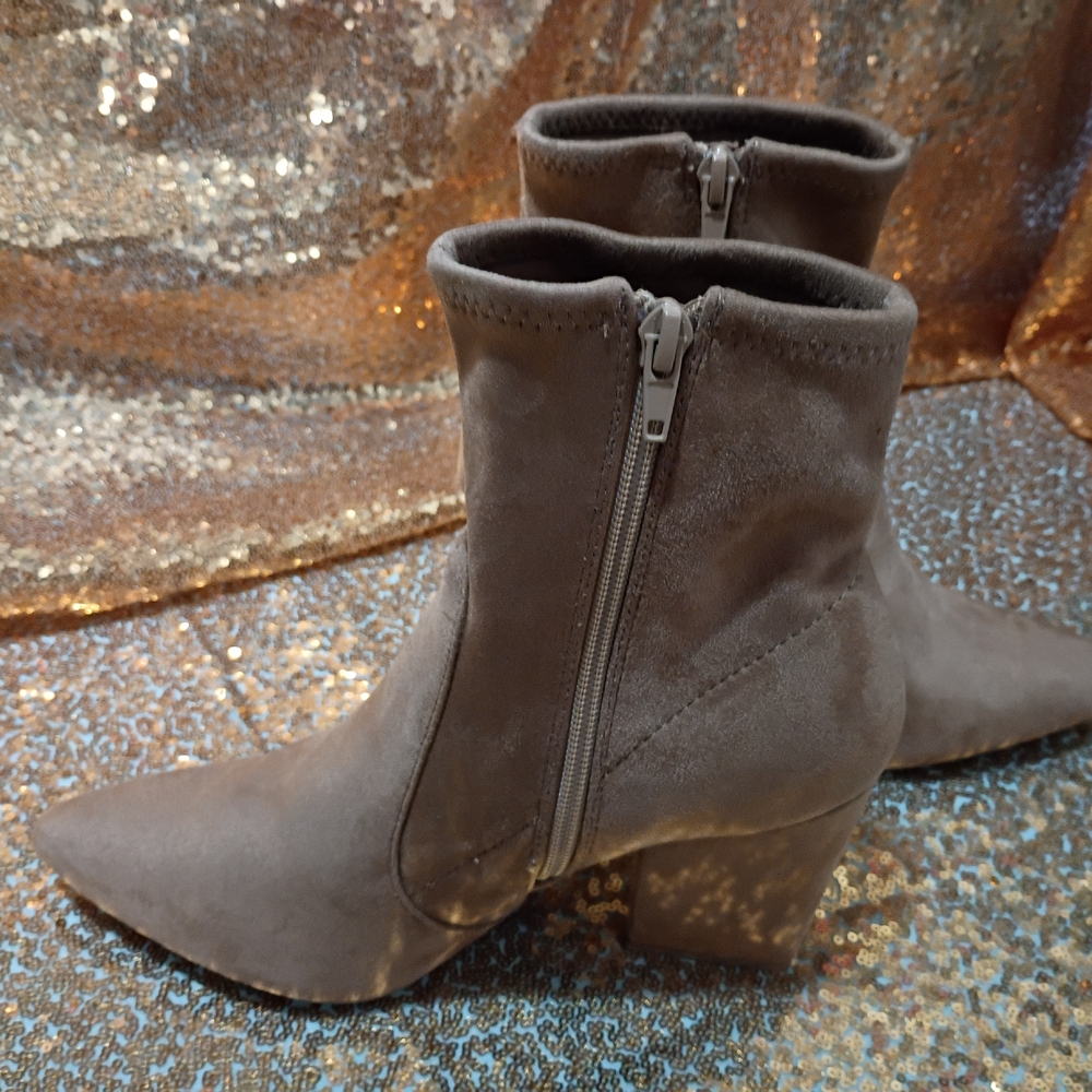New Elegant Taupe Ankle Boots